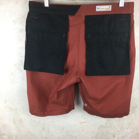 Volcom Rust Red Board Shorts  Men's Size 31 - Picture 13 of 16